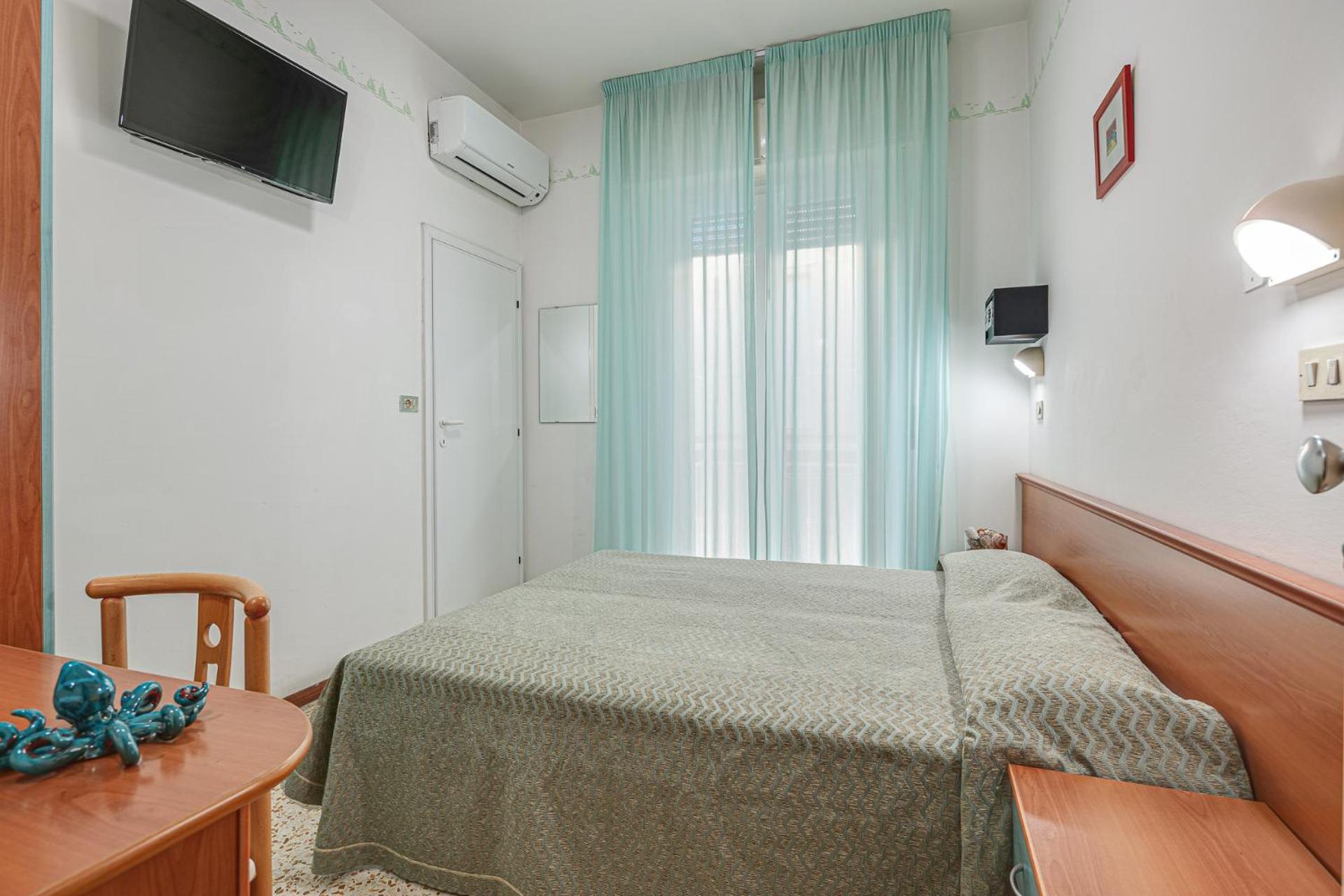 Hotel Gaia Rimini Esterno foto