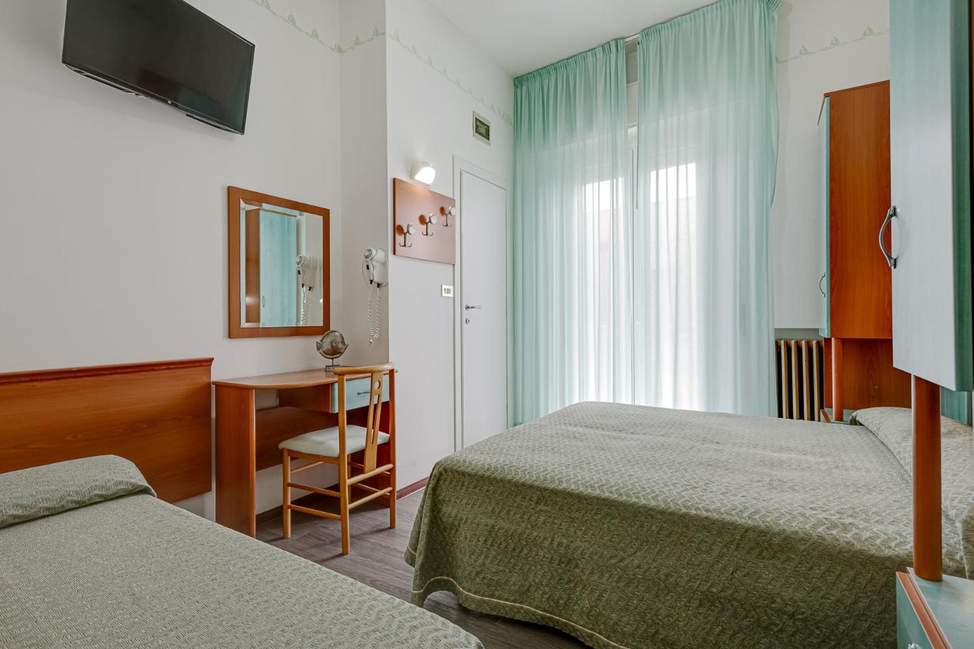 Hotel Gaia Rimini Esterno foto